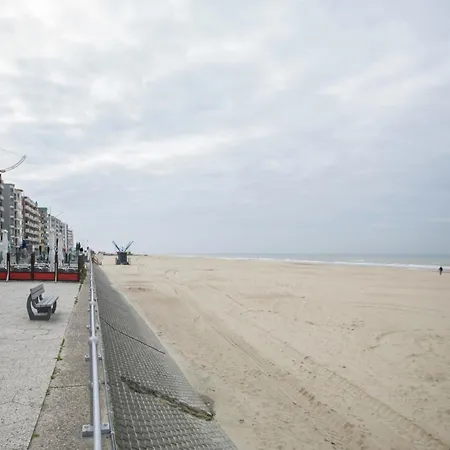 In Near Beach, Cleaning Included * Koksijde